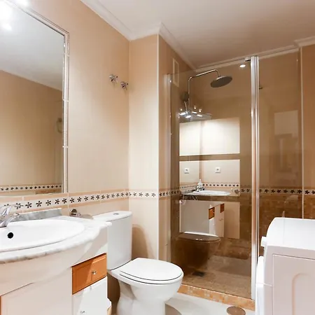 La Rotonda, Pool, & Comfort Lägenhet *